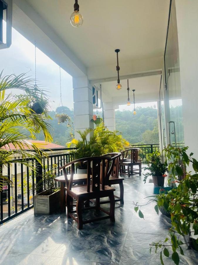 Maple Place Unawatuna Exterior foto